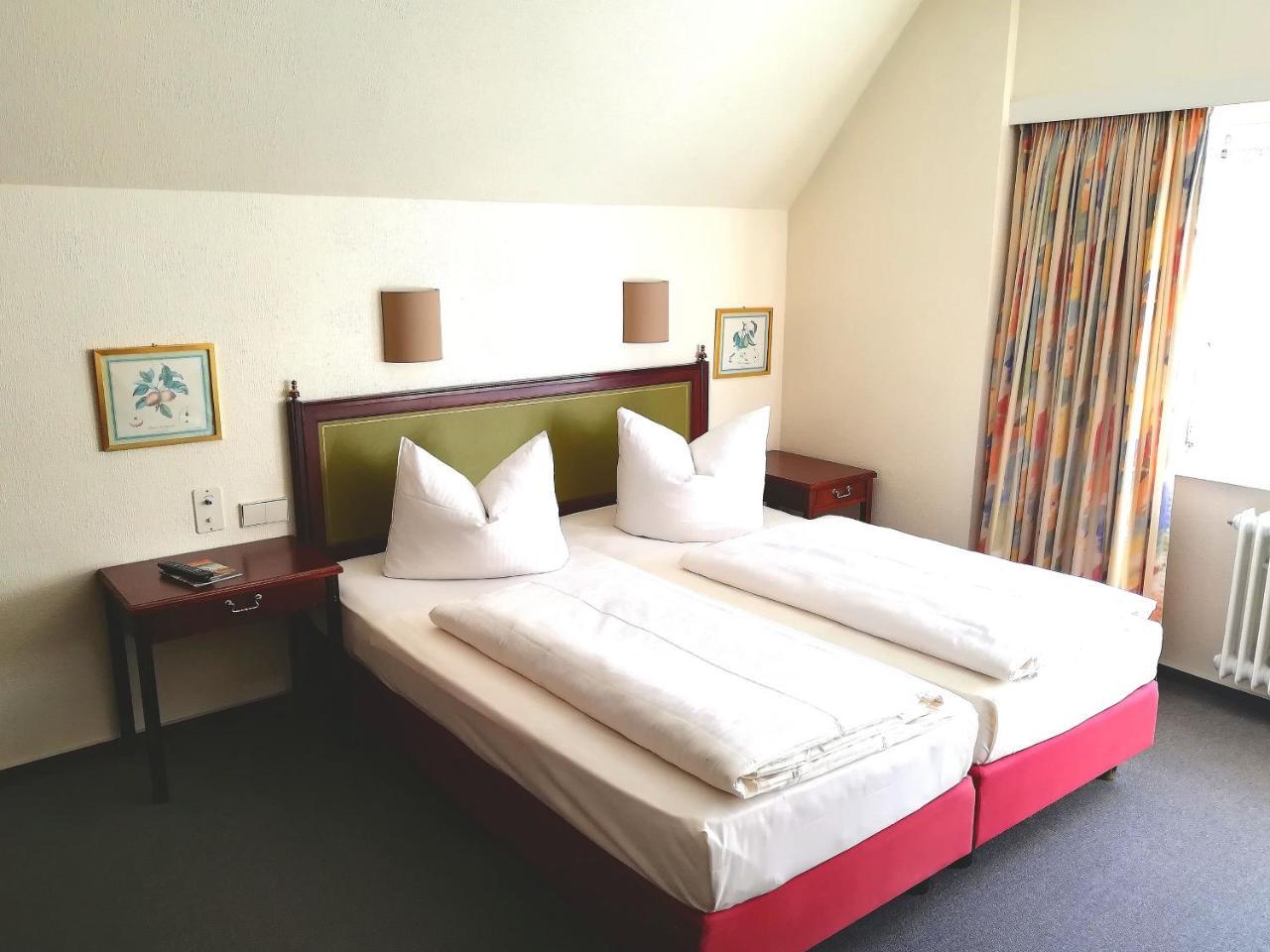 Hotel Krohwinkel ヒットフェルト エクステリア 写真